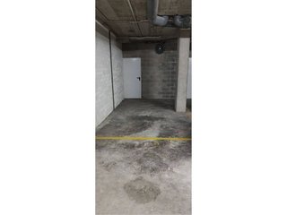 Garaje en venta en Eixample Sud – Migdia en Girona