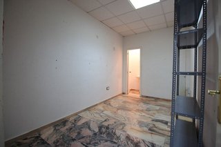 Local comercial en venta en Montijo