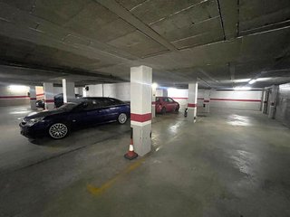 Garaje en venta en Santa Eugènia en Girona