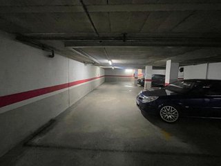 Garaje en venta en Santa Eugènia en Girona