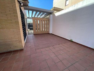 Casa pareada en venta en Zona Colegio Europa en Espartinas