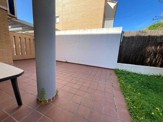 Casa pareada en venta en Zona Colegio Europa en Espartinas