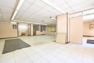 Local comercial en venta en La Font de la Guatlla en Barcelona