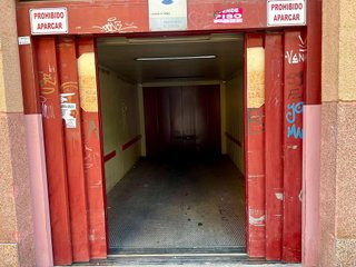 Garaje en venta en Viñuela - Rescatado en Córdoba