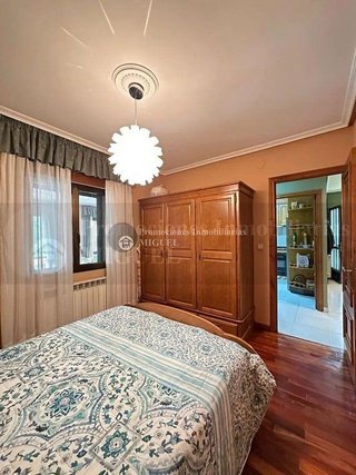 Chalet en venta en Verín