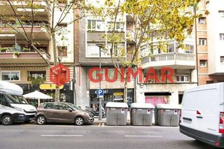 Local comercial en venta en Vallcarca i els Penitents en Barcelona