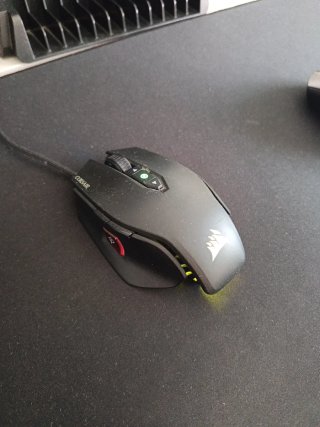 Ratón Gaming Corsair Negro con Cable