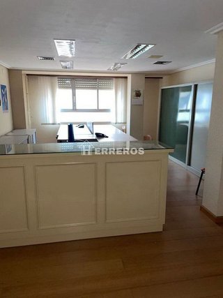 Oficina en venta en Centro en Logroño