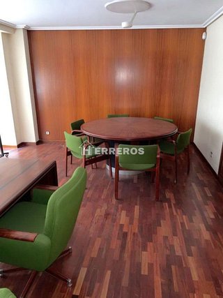 Oficina en venta en Centro en Logroño
