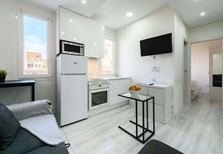 Piso en alquiler en Castillejos en Madrid