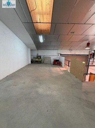 Nave industrial en venta en Santa Cruz - Industria - Polígono Campollano en Albacete