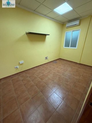 Nave industrial en venta en Santa Cruz - Industria - Polígono Campollano en Albacete