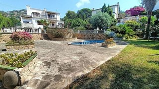 Chalet en venta en Roca Grossa - Serra Brava en Lloret de Mar