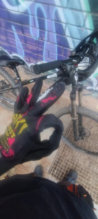 Dirt Jump (old school) Mondraker. 180mm.