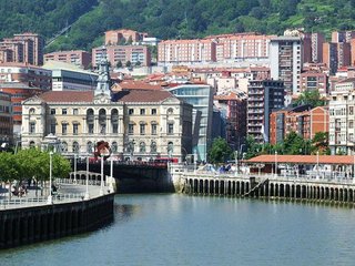 Piso en venta en Txurdinaga en Bilbao