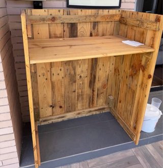 Mesa DJ de madera
