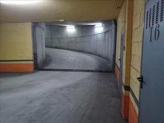 Local comercial en venta en Bezana en Santa Cruz de Bezana