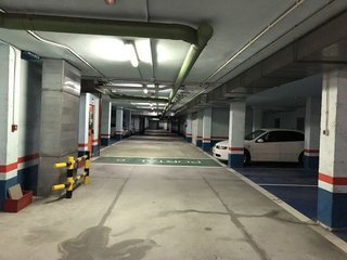 Local comercial en venta en Bezana en Santa Cruz de Bezana