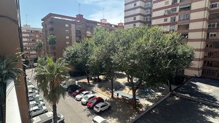 Piso en alquiler en Ciutat Jardí en Valencia
