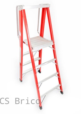 Escalera Fibra Tijera 2x4 - 1,14 Metros - 10400 - Mader