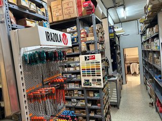 Local comercial en venta en Artigas - Llefià en Badalona