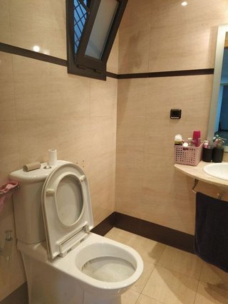 Local comercial en venta en La Torrassa en Hospitalet de Llobregat, L´