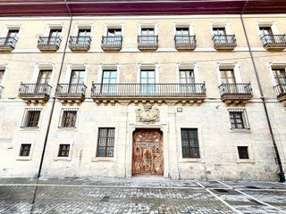 Local comercial en venta en Casco Antiguo en Pamplona