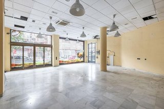 Local comercial en venta en Camino de Ronda - Rosaleda en Granada
