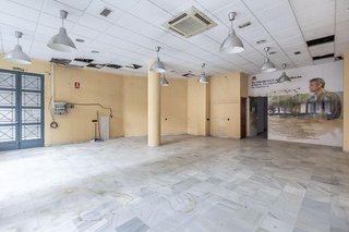Local comercial en venta en Camino de Ronda - Rosaleda en Granada