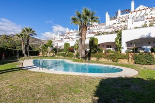 Piso en venta en Los Naranjos en Marbella