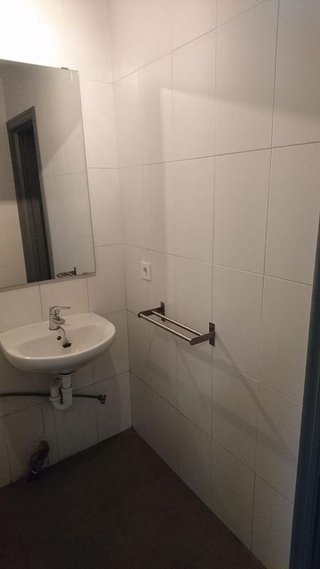Nave industrial en venta en Adurtza - Aretxabaleta en Vitoria-Gasteiz
