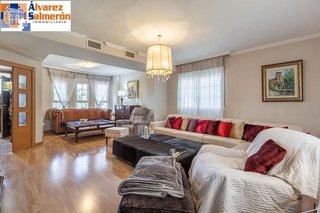 Casa pareada en venta en Huétor Vega