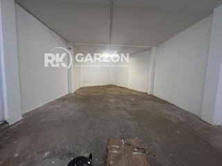 Local comercial en venta en Barrio Alto - San Félix - Oliveros - Altamira en Almería