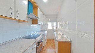 Piso en venta en Los Rosales en Madrid