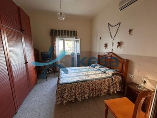 Chalet en venta en Paterna del Campo