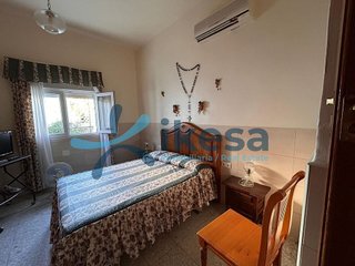 Chalet en venta en Paterna del Campo