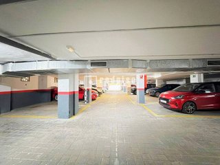 Garaje en venta en San Isidro en Madrid