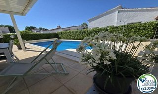 Chalet en venta en Empuriabrava en Castelló d´Empúries