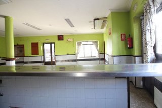 Local comercial en venta en Montijo