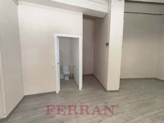 Local comercial en alquiler en Sant Gervasi - Galvany en Barcelona