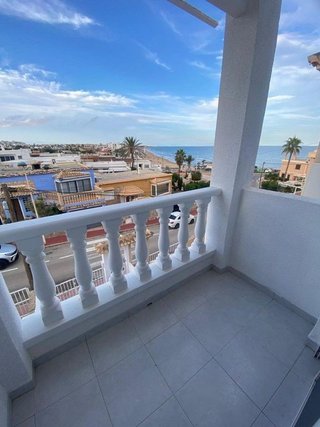 Casa adosada en venta en Torrelamata - La Mata en Torrevieja