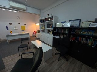 Local comercial en venta en Paus - Poligono San Blas en Alicante