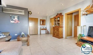Piso en venta en Salatar en Roses
