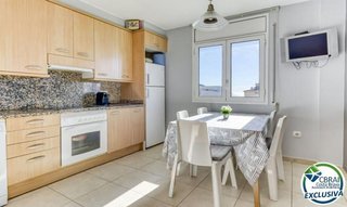 Piso en venta en Salatar en Roses