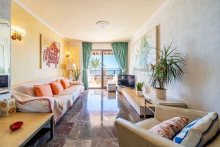 Piso en venta en Playa de los Boliches en Fuengirola