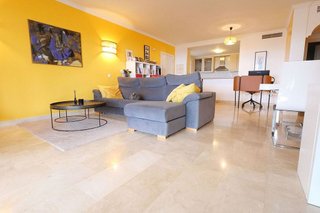 Piso en venta en Sitio de Calahonda en Mijas