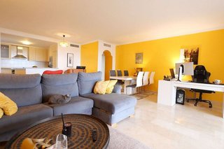 Piso en venta en Sitio de Calahonda en Mijas