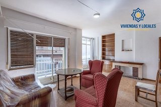 Piso en venta en Pajaritos - Plaza de Toros en Granada