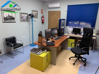 Local comercial en venta en Barrio de Peral en Cartagena