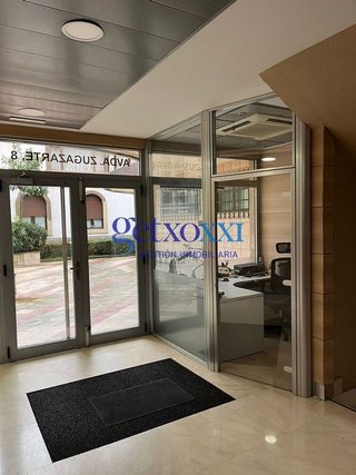 Oficina en venta en Las Arenas Centro en Getxo